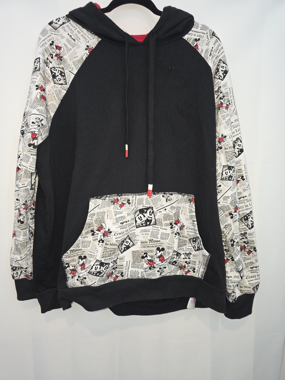Disney Black Hoodie with Newspaper-Print Sleeves Valentine's Theme XXL
